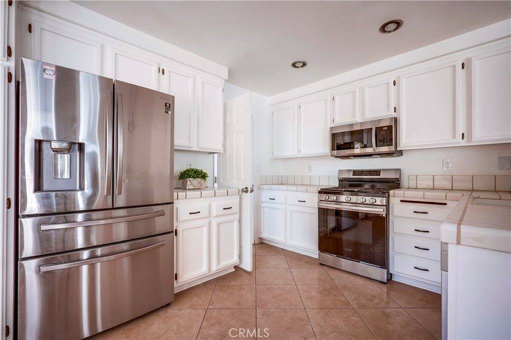 22500 Southwalk Street, Moreno Valley, CA 92553