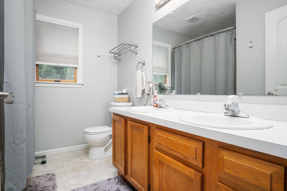 1249 Domenica Drive, Endicott, NY 13760