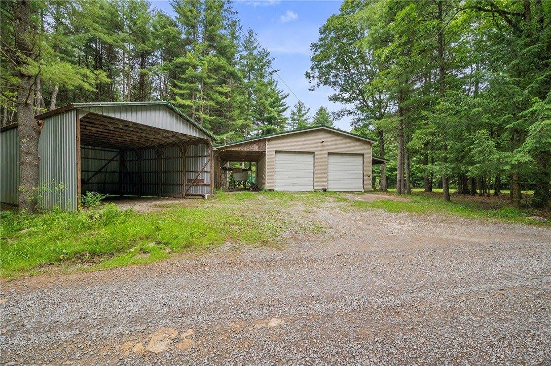 1771 Roundtown Rd, Crown, PA 16220