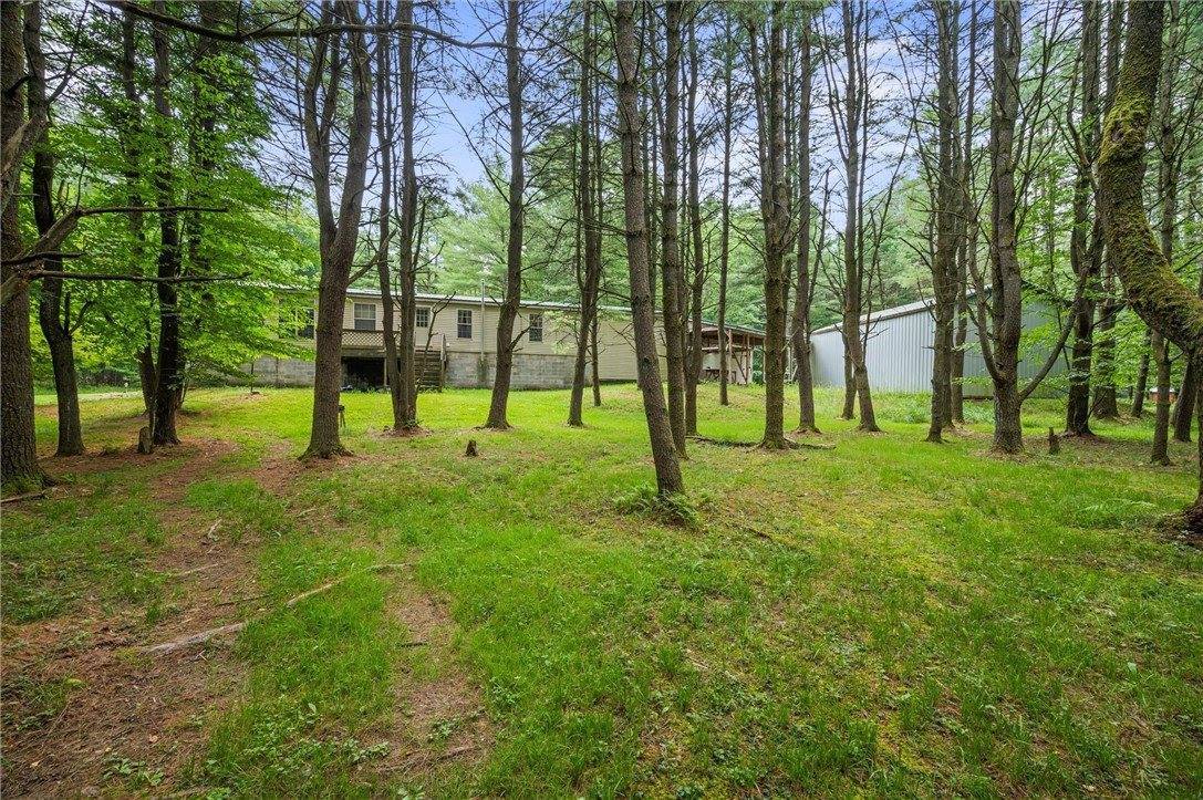 1771 Roundtown Rd, Crown, PA 16220