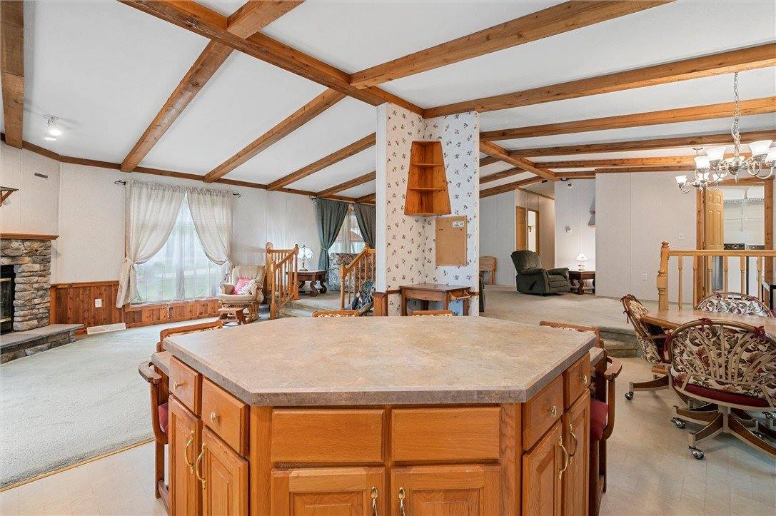 1771 Roundtown Rd, Crown, PA 16220