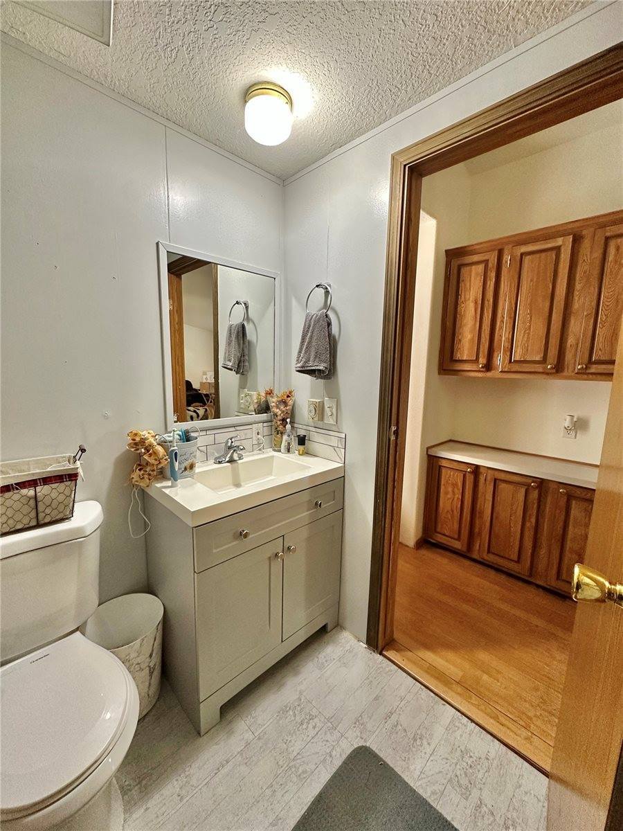 3435 North Old Highway 99 Road, Burlington, WA 98233