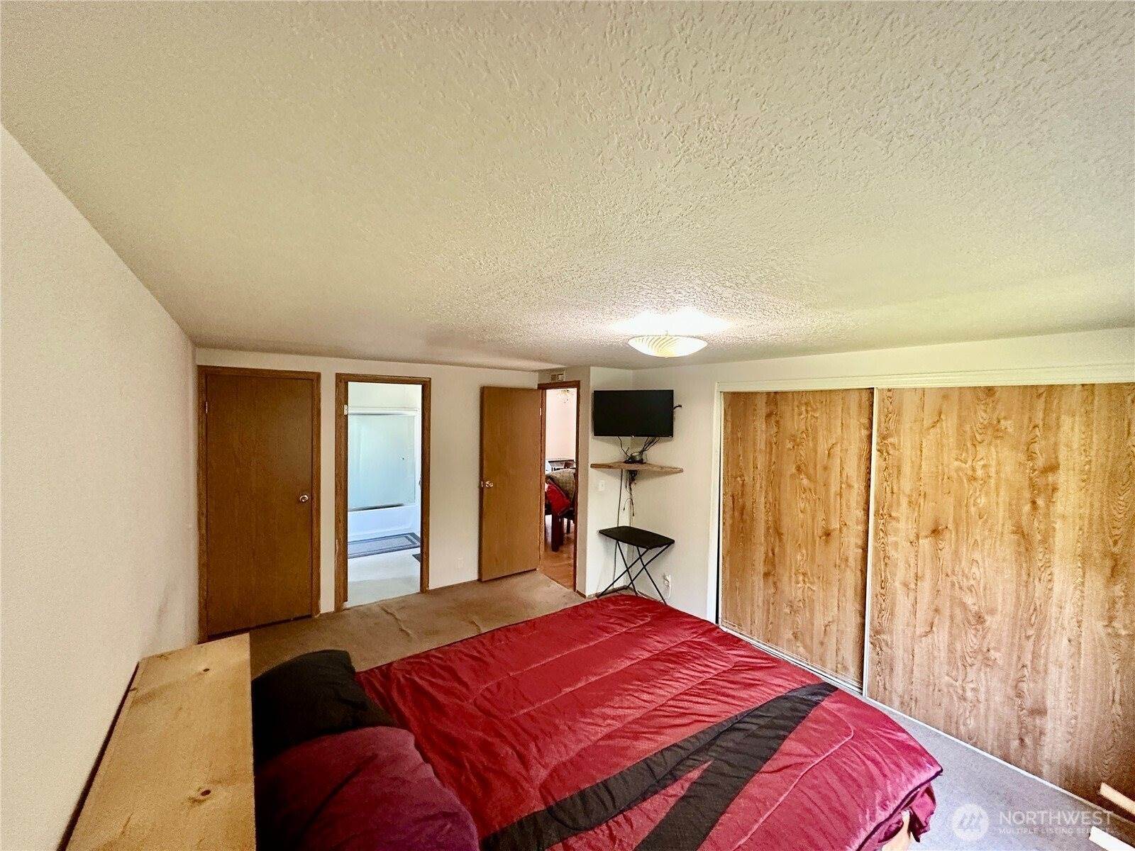 3435 North Old Highway 99 Road, Burlington, WA 98233