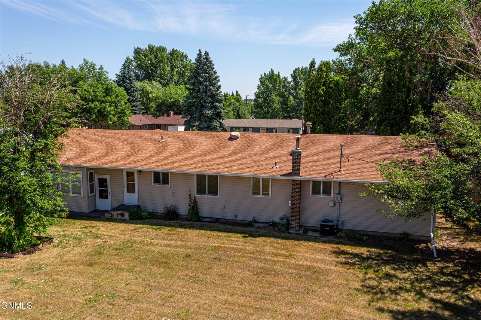 1805 2nd Avenue East, Williston, ND 58801