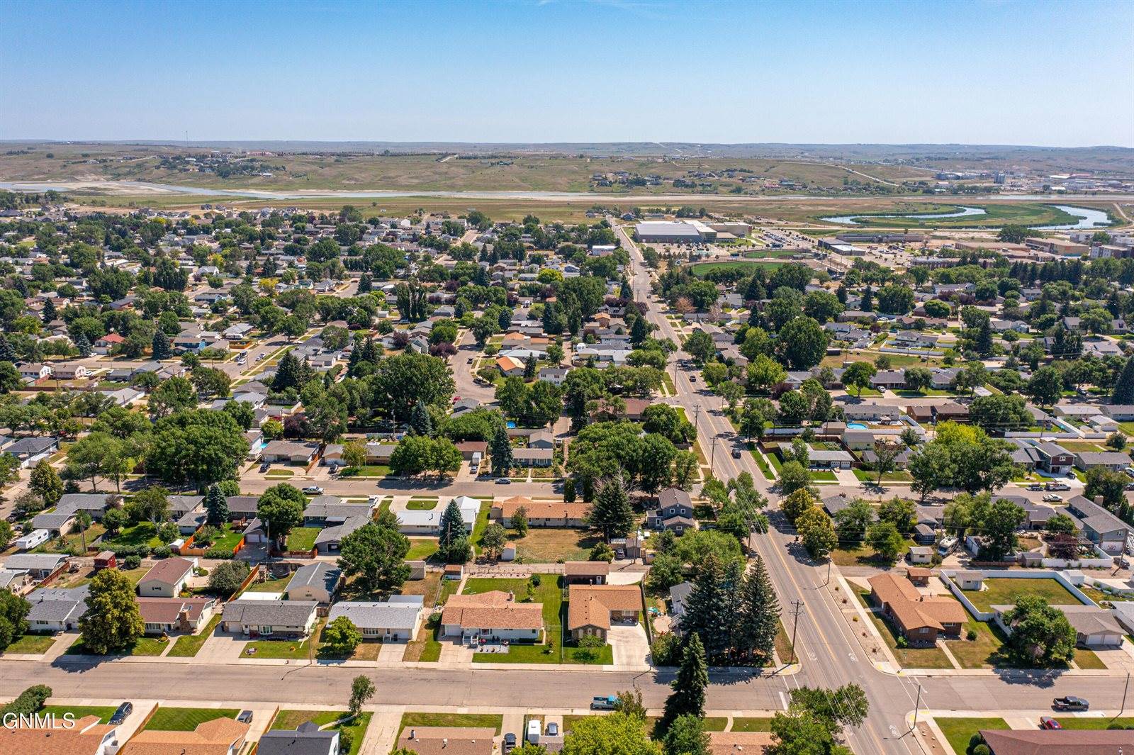 1805 2nd Avenue East, Williston, ND 58801