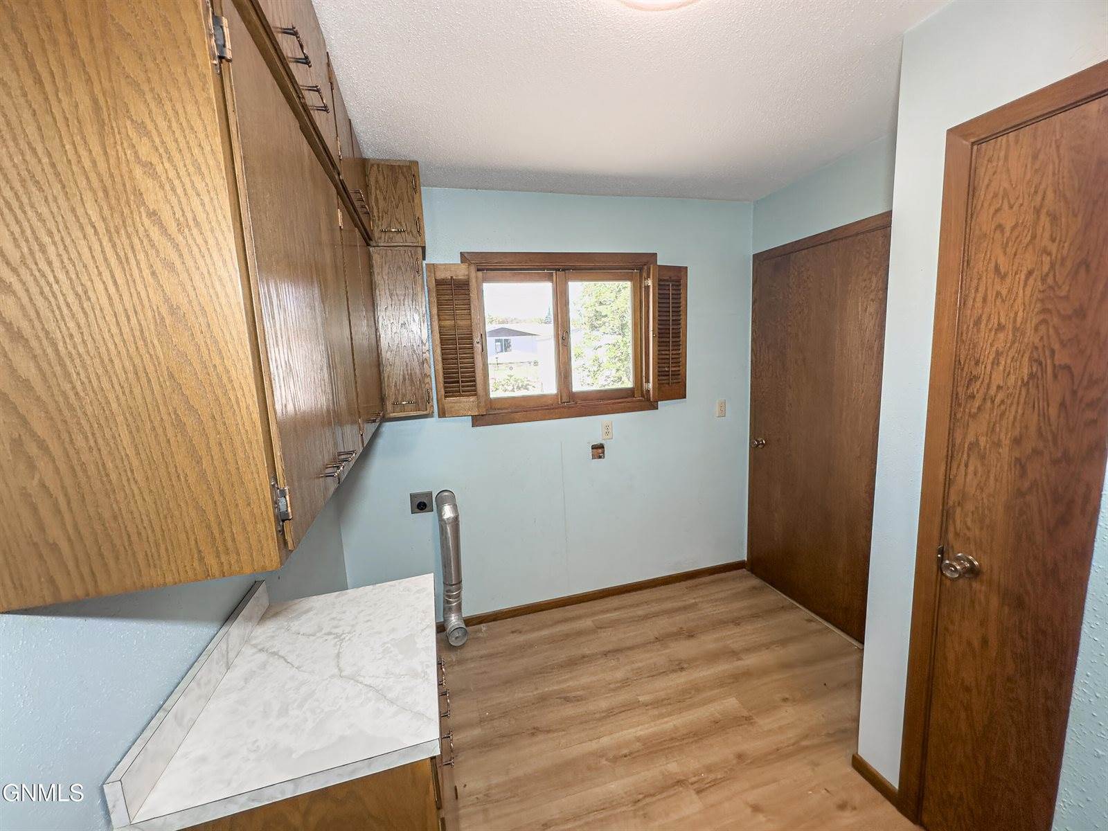 1805 2nd Avenue East, Williston, ND 58801