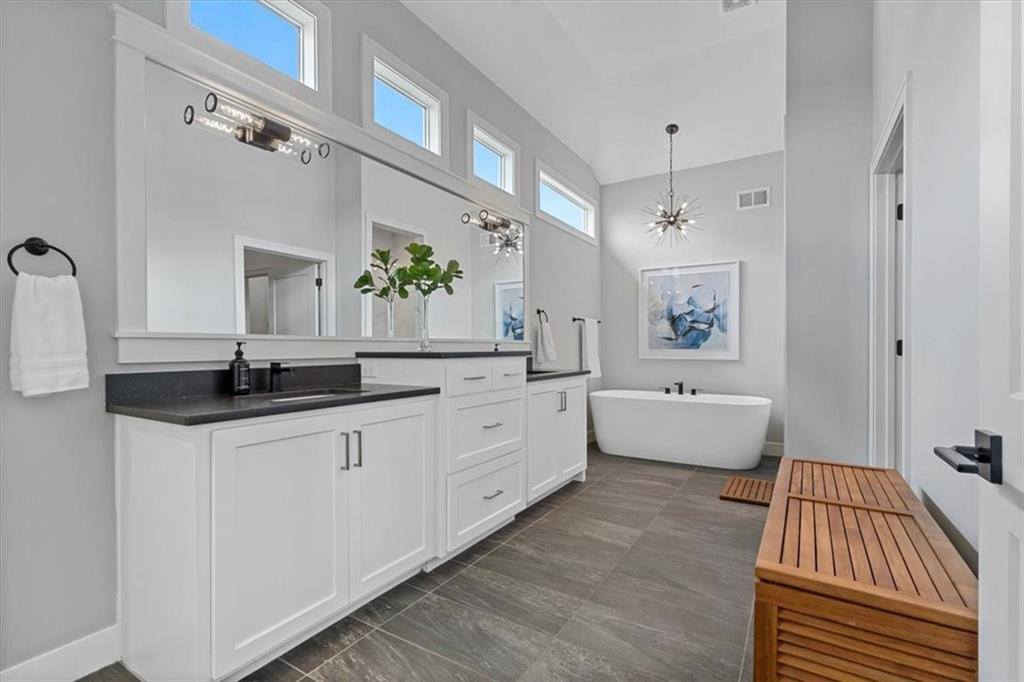 16649 South Tomashaw Street, Olathe, KS 66062