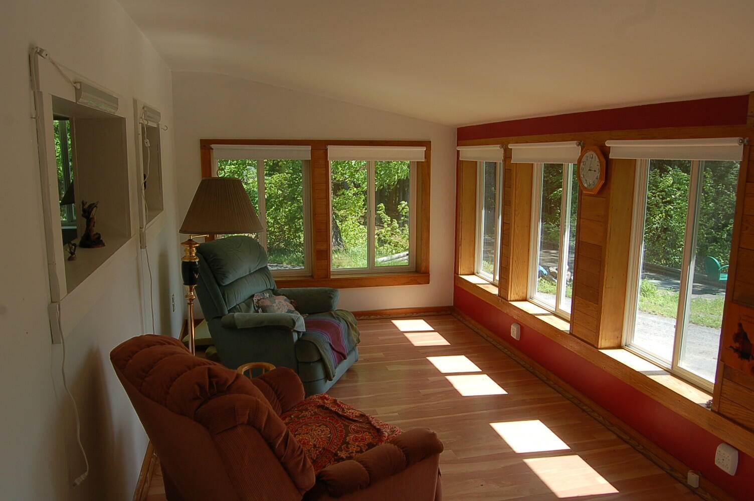 803 Main Road, Burlington, ME 04417