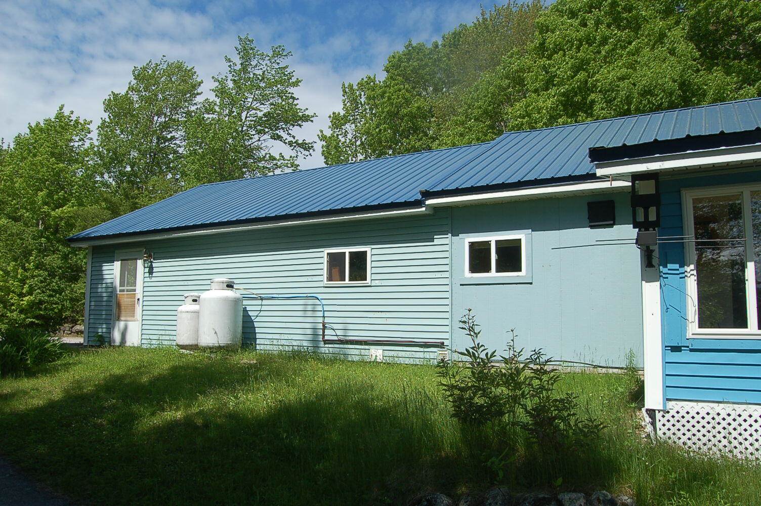 803 Main Road, Burlington, ME 04417