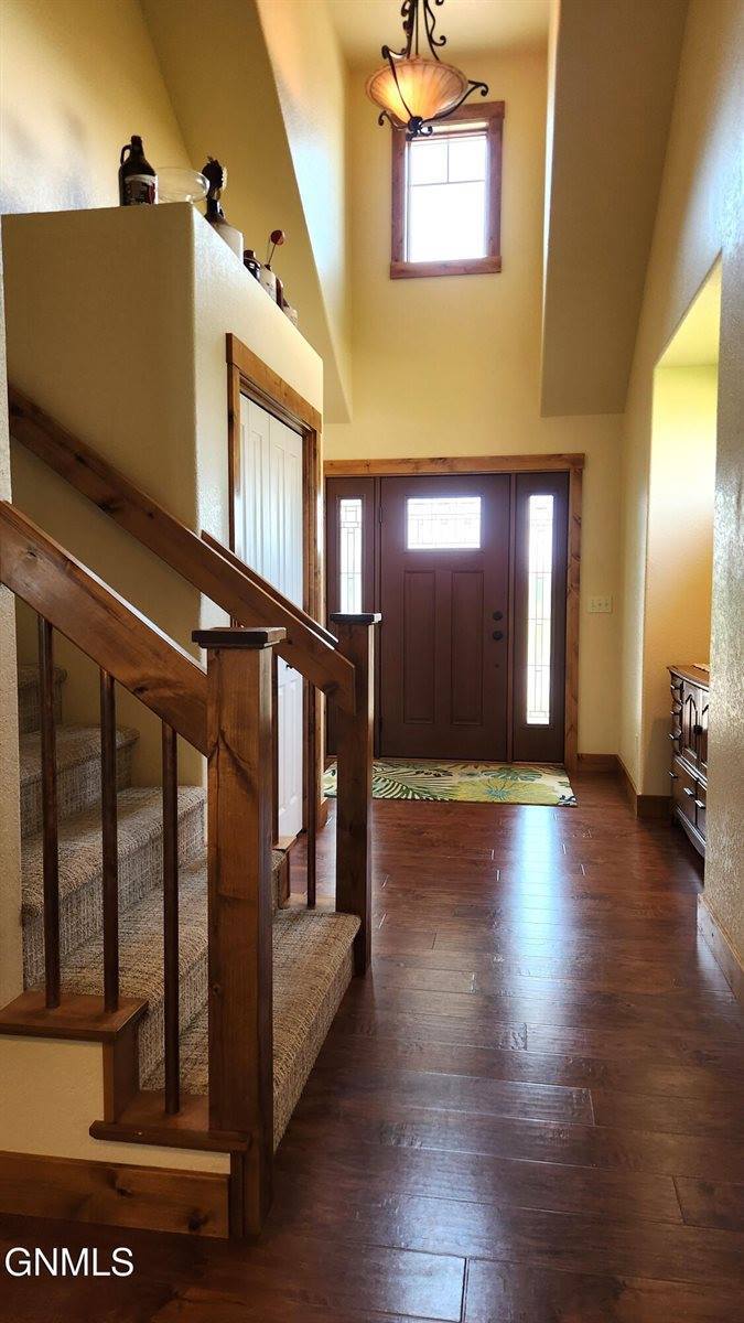 518 Medora Avenue, Bismarck, ND 58503