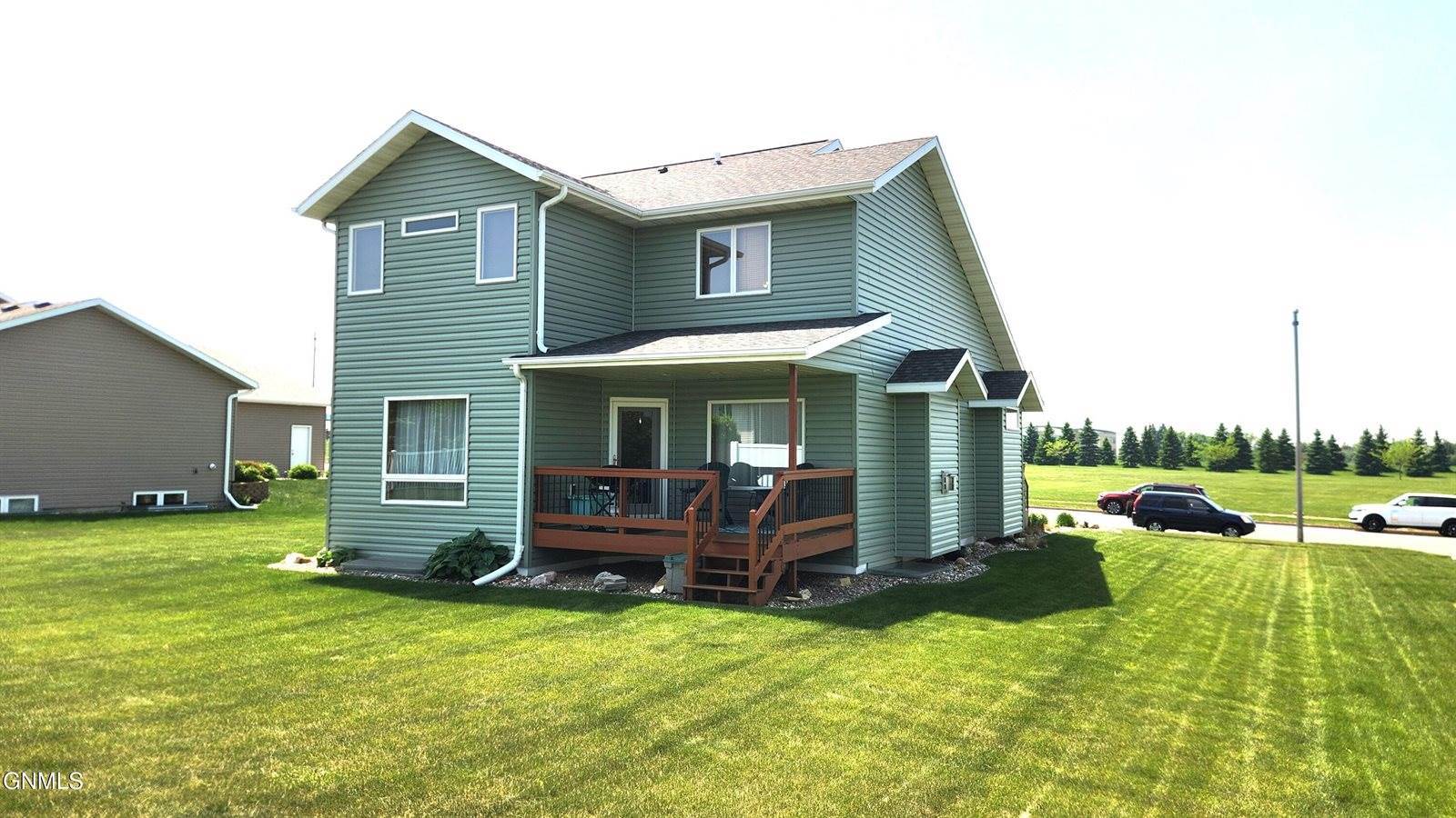 518 Medora Avenue, Bismarck, ND 58503