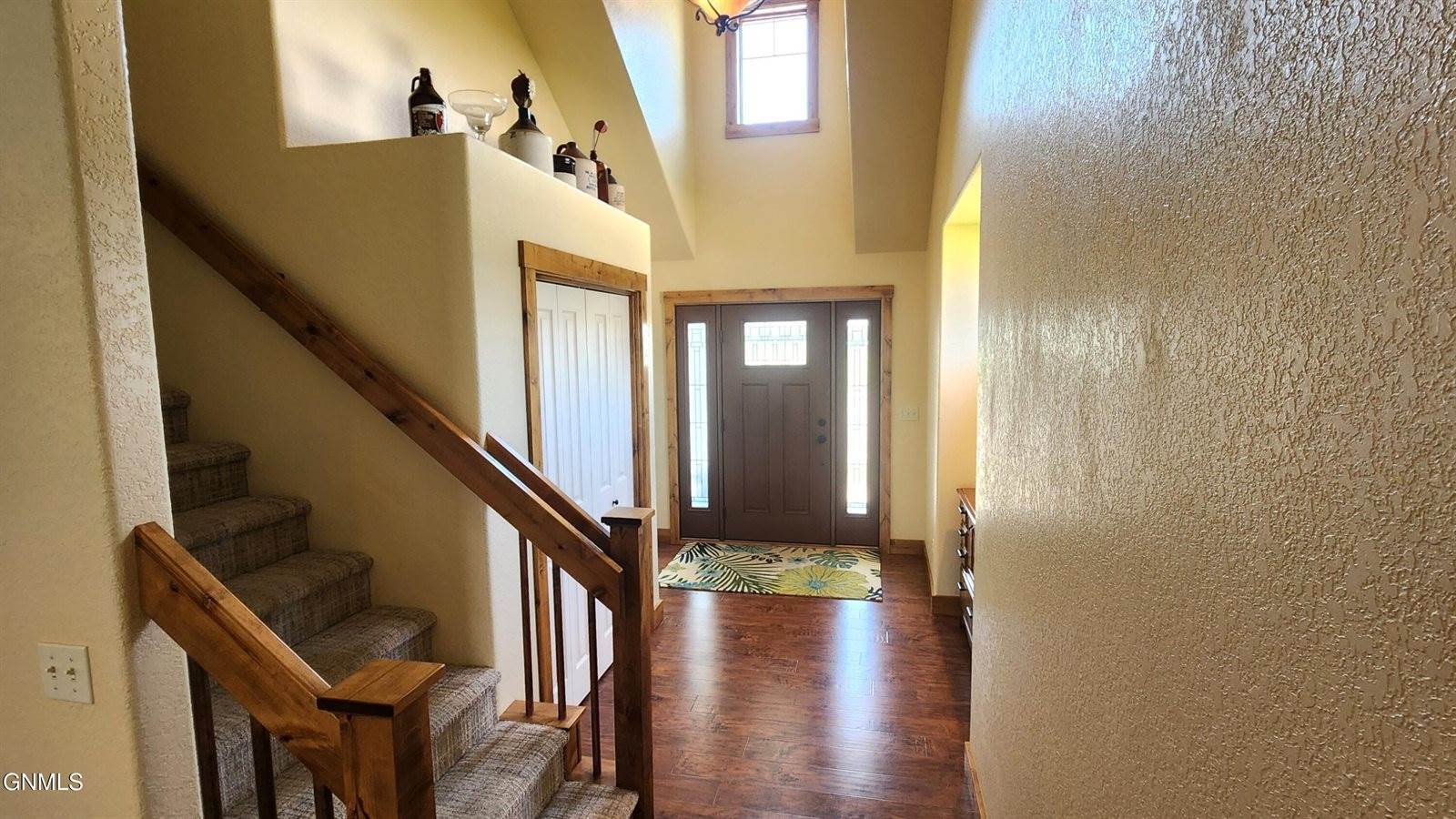 518 Medora Avenue, Bismarck, ND 58503