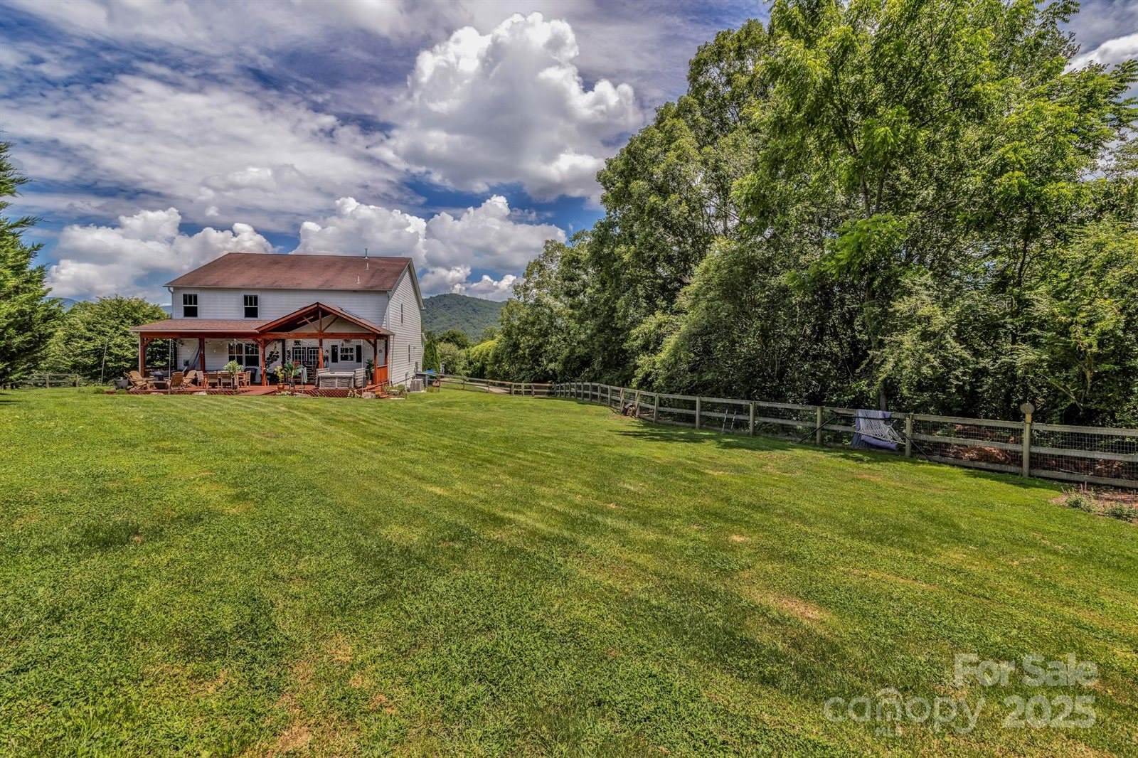 18 Glen Coe Drive, Fletcher, NC 28732