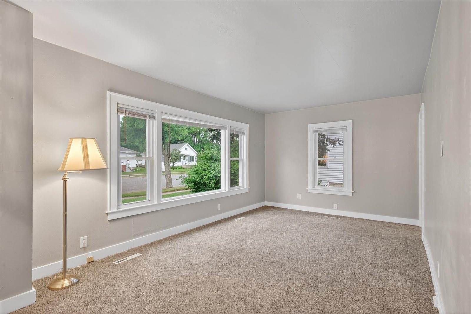 120 Adams Avenue, Port Edwards, WI 54469