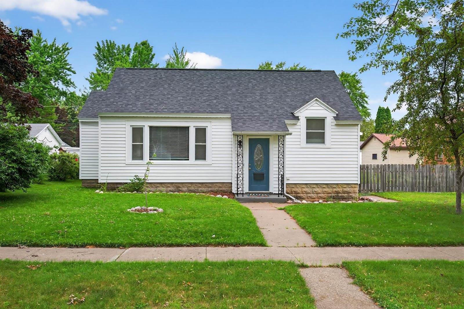 120 Adams Avenue, Port Edwards, WI 54469