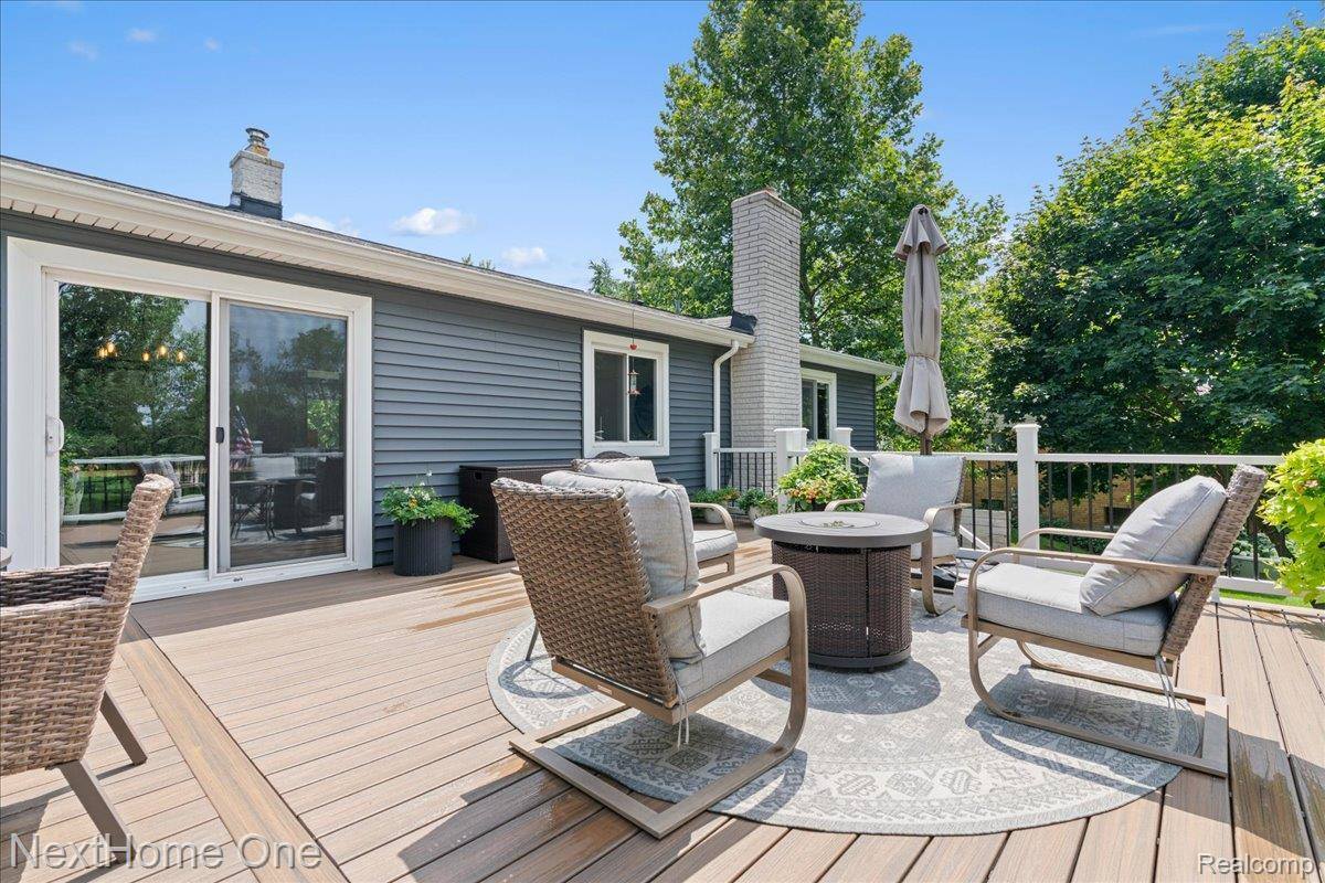 950 Intervale Drive, HighlandCharterTownship_Oakland, MI 48357