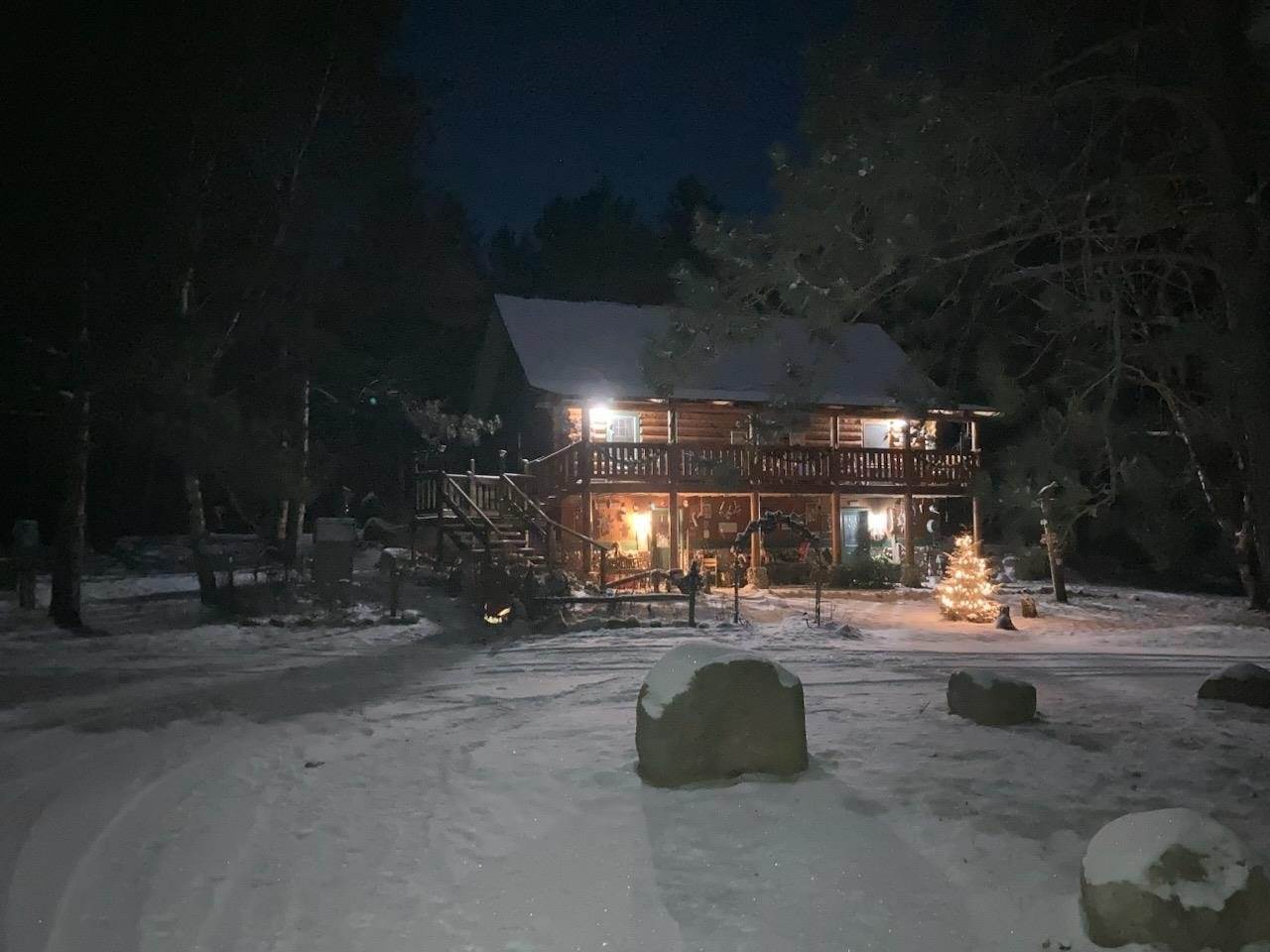 N11875 County Road P, Iola, WI 54945