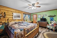 N11875 County Road P, Iola, WI 54945