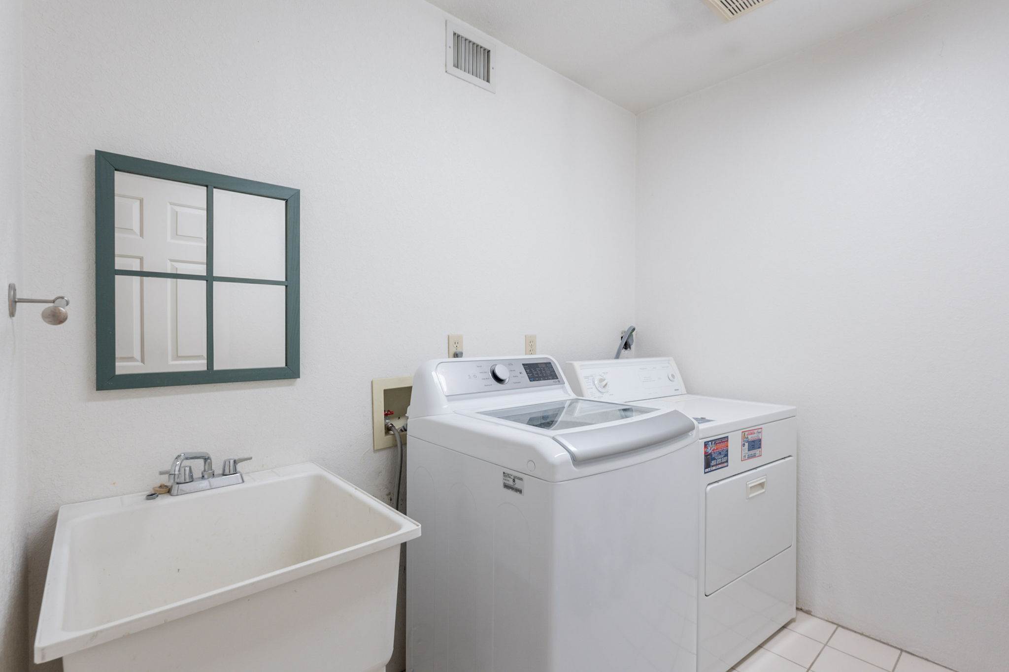 8731 E San Felipe Dr, Scottsdale, AZ 85258