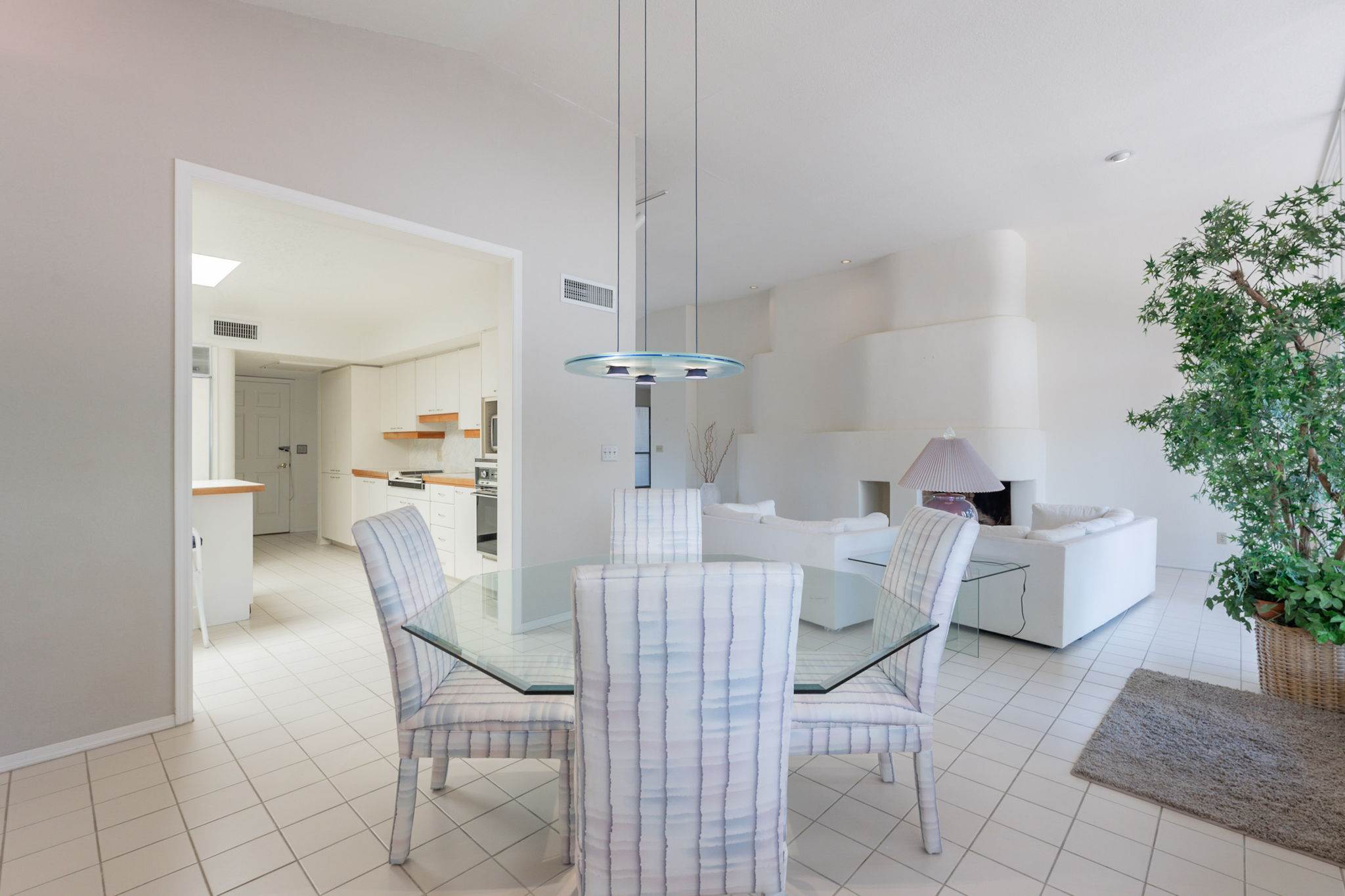 8731 E San Felipe Dr, Scottsdale, AZ 85258