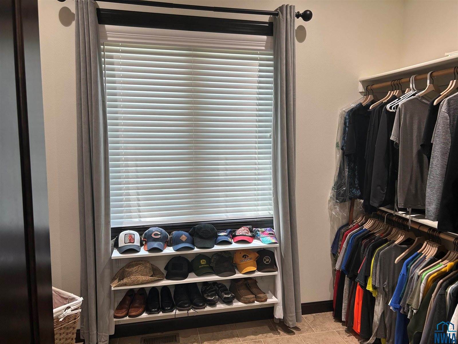 875 E Sawgrass Trail, Dakota Dunes, SD 57049