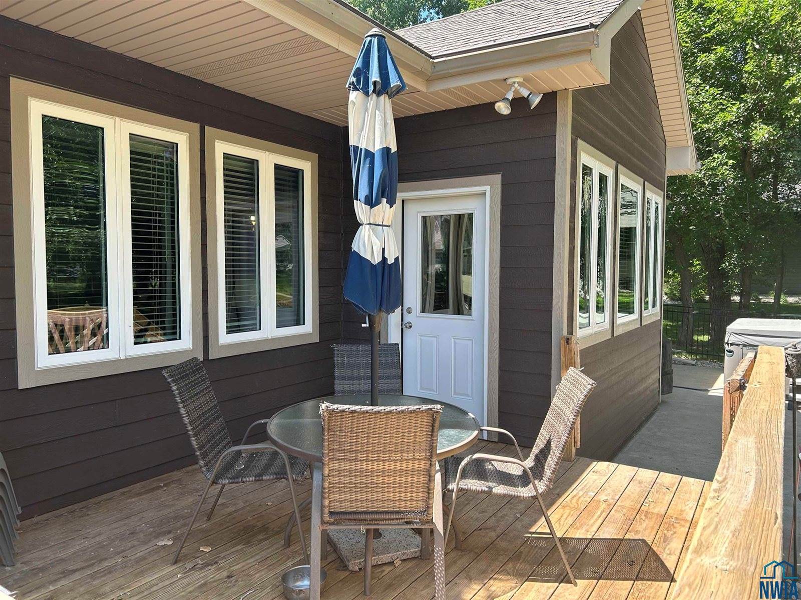 875 E Sawgrass Trail, Dakota Dunes, SD 57049