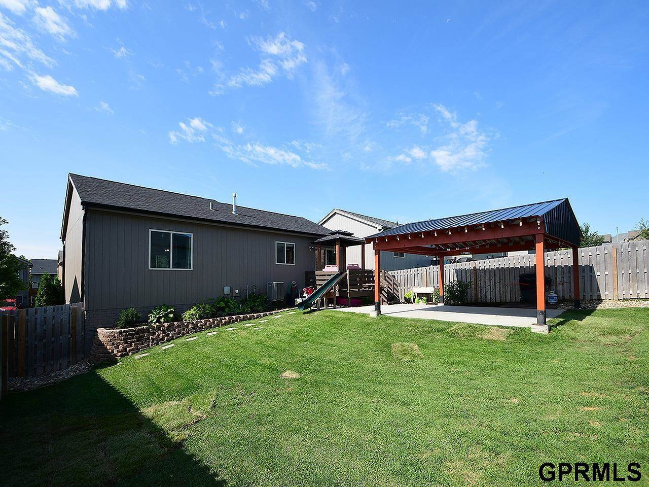 14602 Gilder Avenue, Bennington, NE 68007