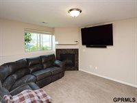 14602 Gilder Avenue, Bennington, NE 68007