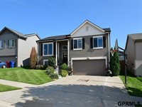 14602 Gilder Avenue, Bennington, NE 68007