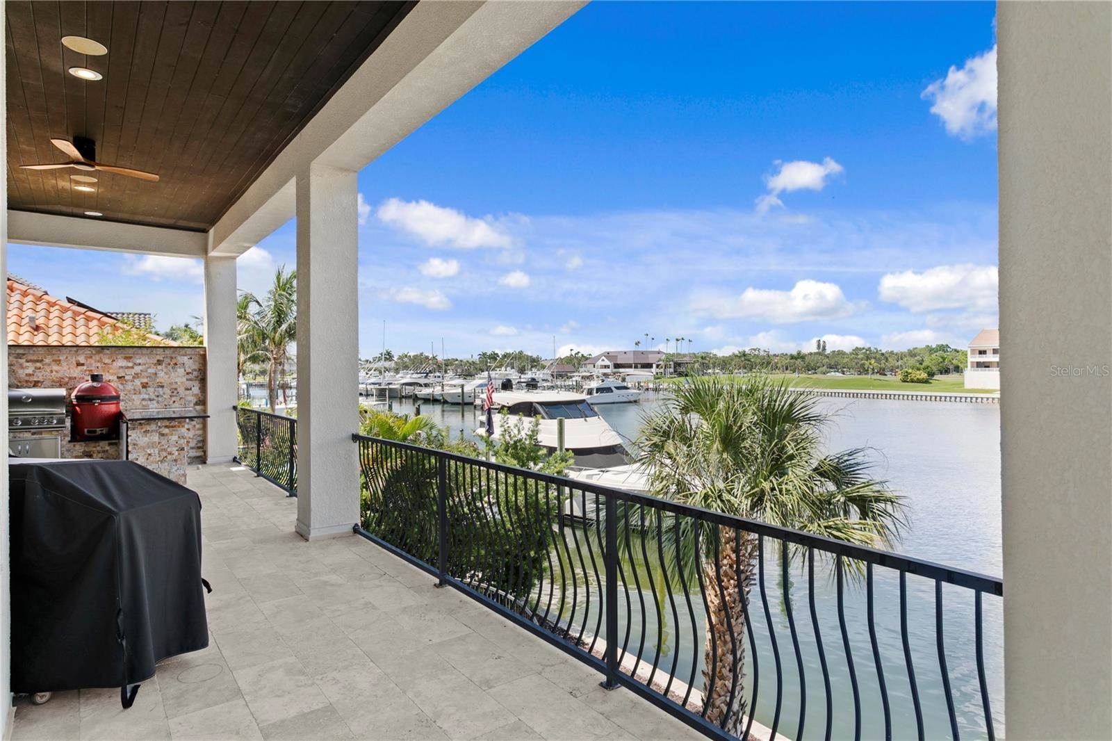 6109 S Pasadena Point Boulevard, Saint Petersburg, FL 33707