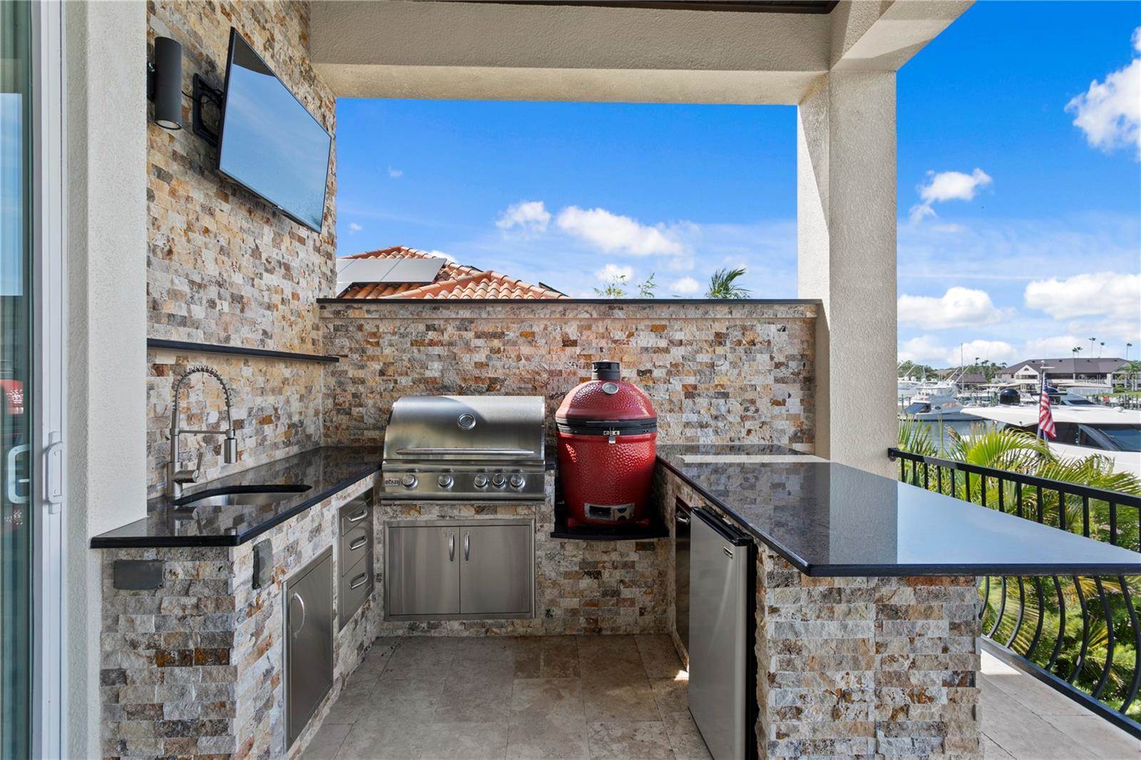 6109 S Pasadena Point Boulevard, Saint Petersburg, FL 33707