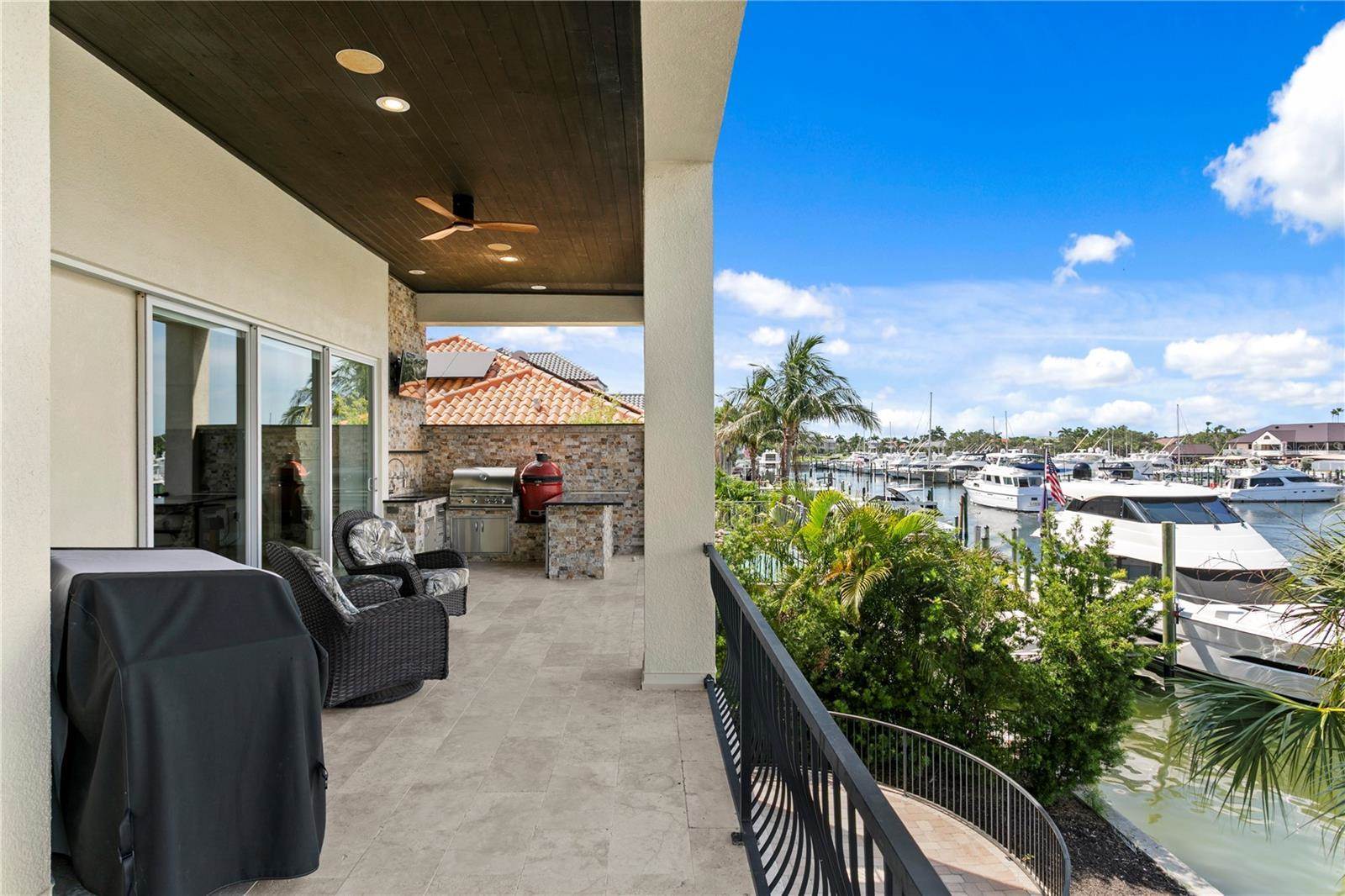 6109 S Pasadena Point Boulevard, Saint Petersburg, FL 33707