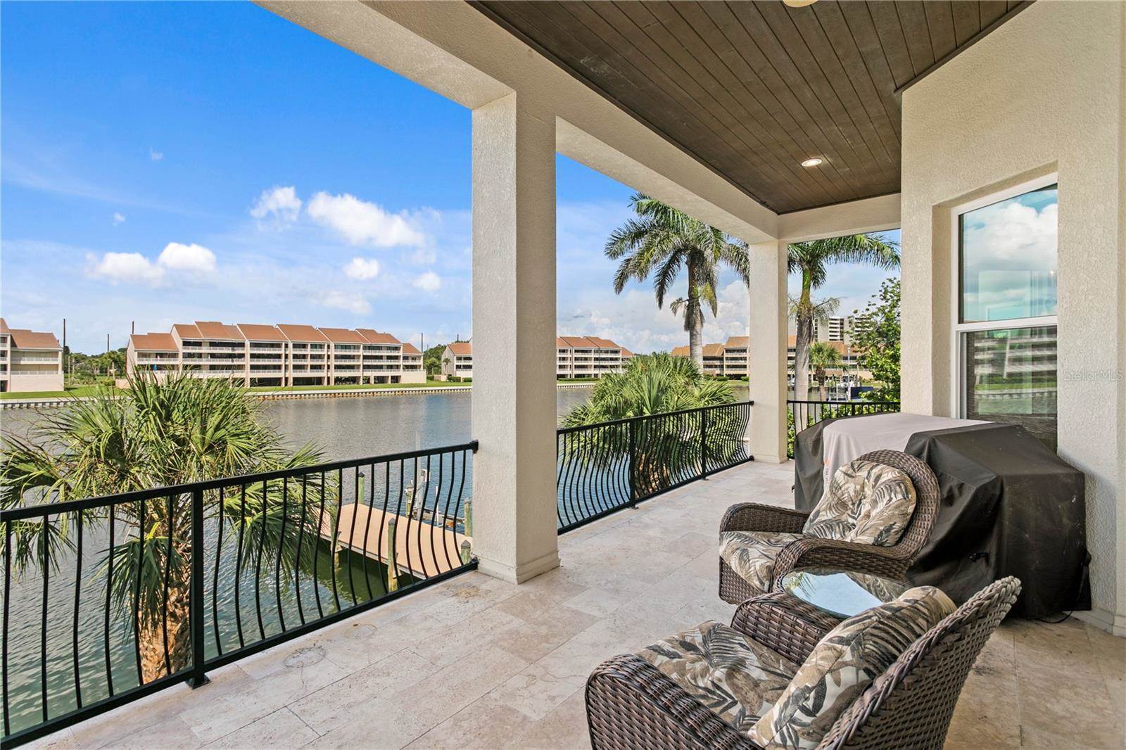 6109 S Pasadena Point Boulevard, Saint Petersburg, FL 33707