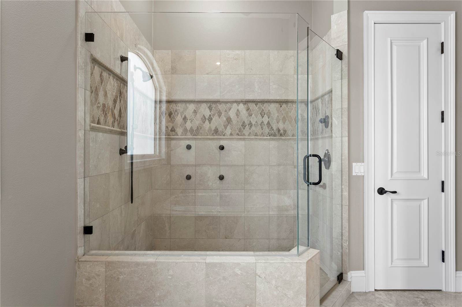 6109 S Pasadena Point Boulevard, Saint Petersburg, FL 33707