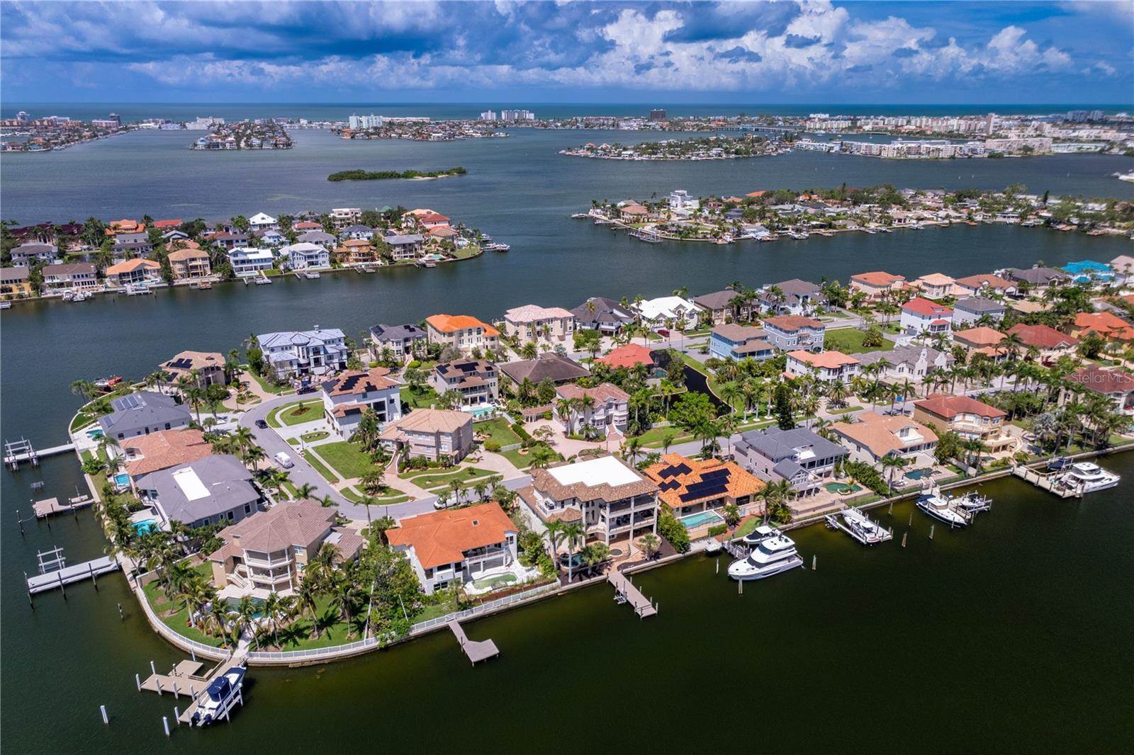 6109 S Pasadena Point Boulevard, Saint Petersburg, FL 33707