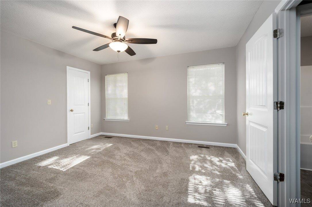 4615 Oak Meadow Divide, Northport, AL 35473