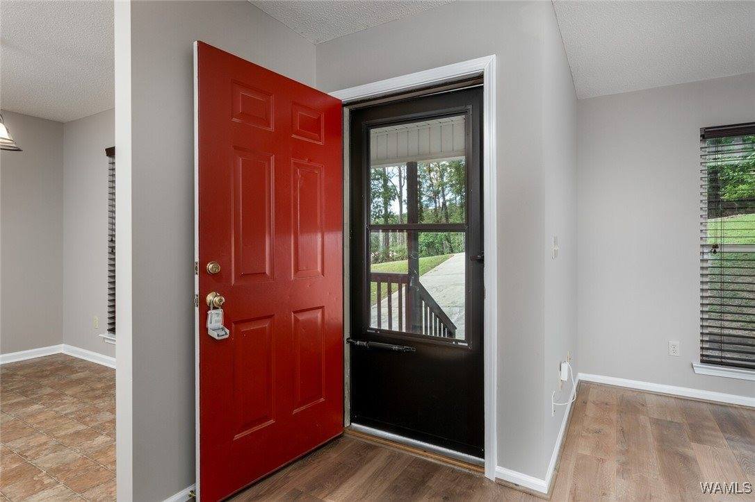 4615 Oak Meadow Divide, Northport, AL 35473