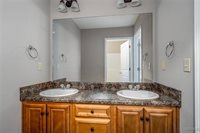 4615 Oak Meadow Divide, Northport, AL 35473