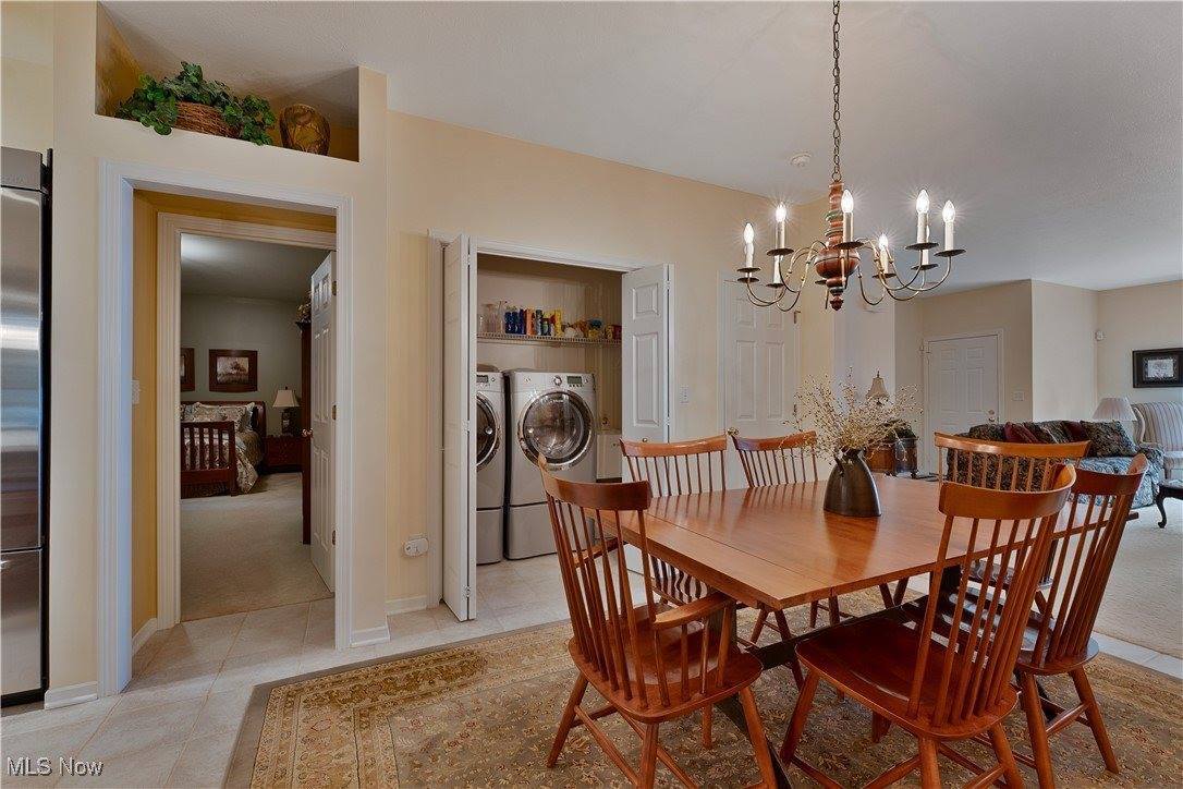 8 Hedgerow Place, New Middletown, OH 44442