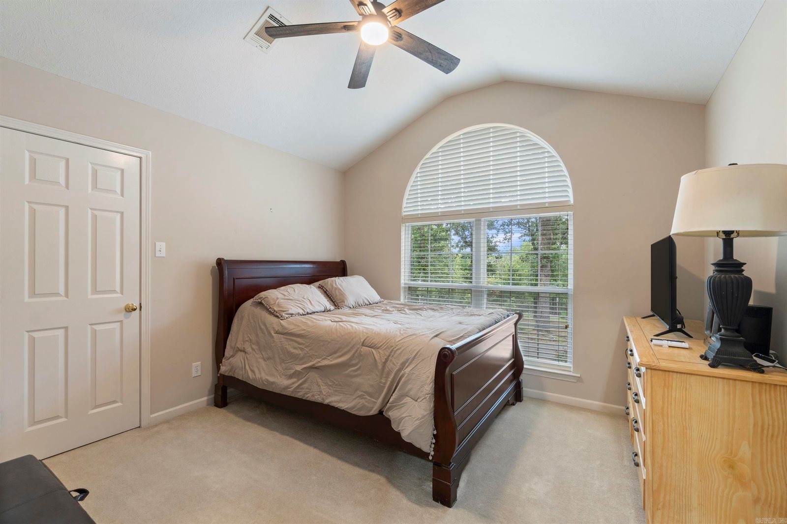 101 Quail Valley Road, Sherwood, AR 72120