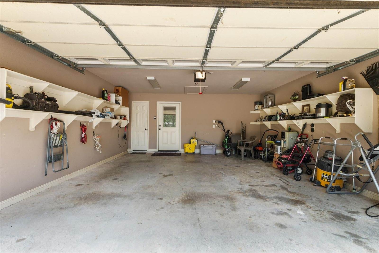 30 McClellan Drive, Cabot, AR 72023