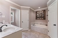 30 McClellan Drive, Cabot, AR 72023