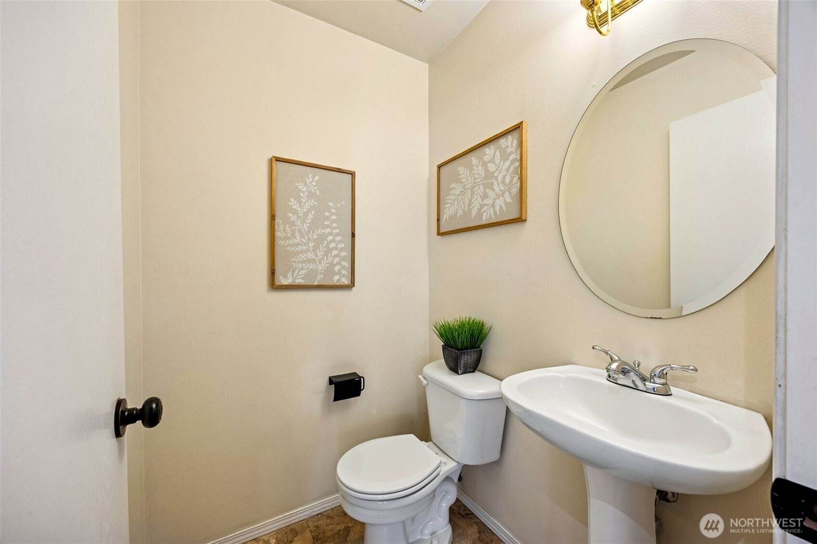 2144 McDonald Avenue, Dupont, WA 98327