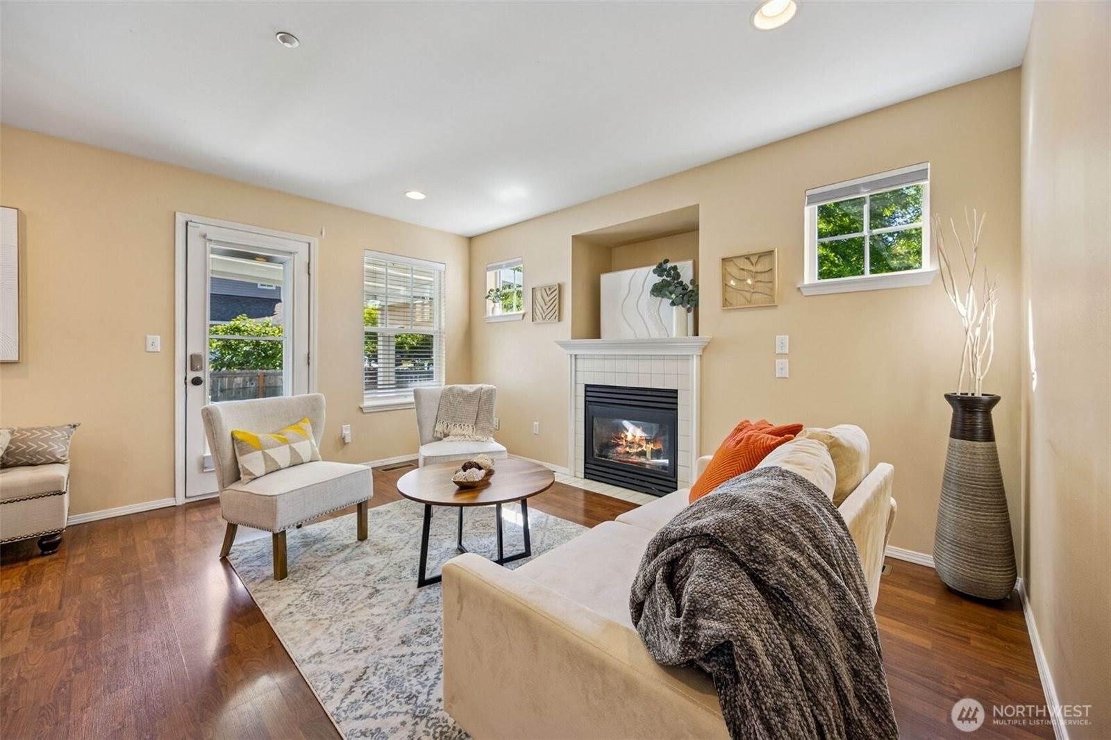 2144 McDonald Avenue, Dupont, WA 98327