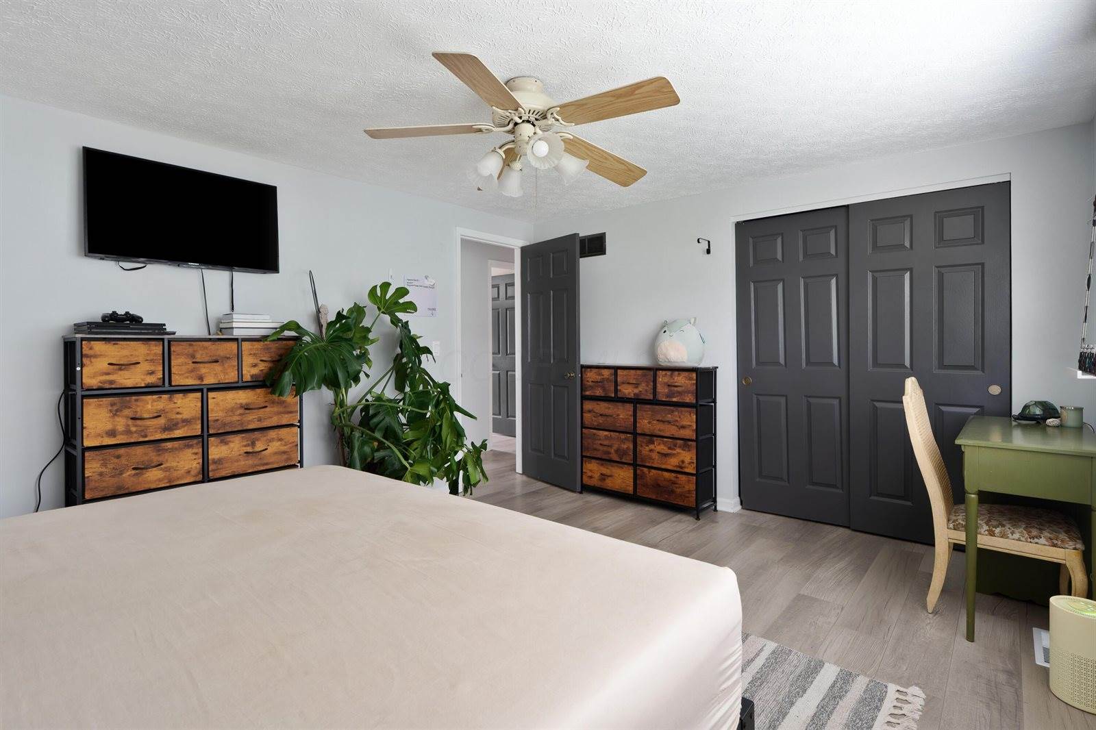 2178 Leah Lane, Reynoldsburg, OH 43068