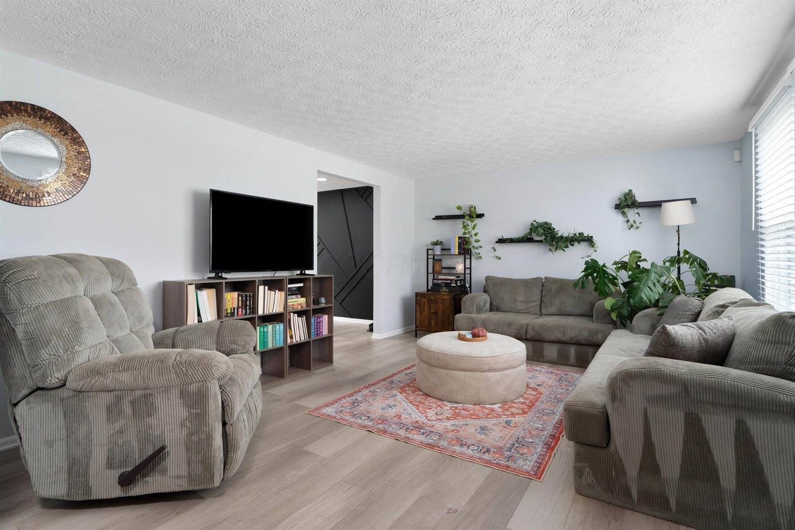 2178 Leah Lane, Reynoldsburg, OH 43068