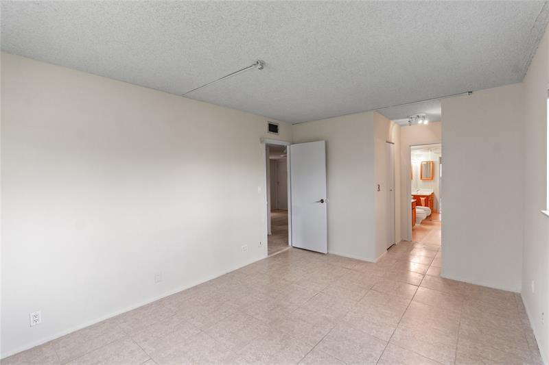 3004 NE 5th Ter 109-C, Wilton Manors, FL 33334