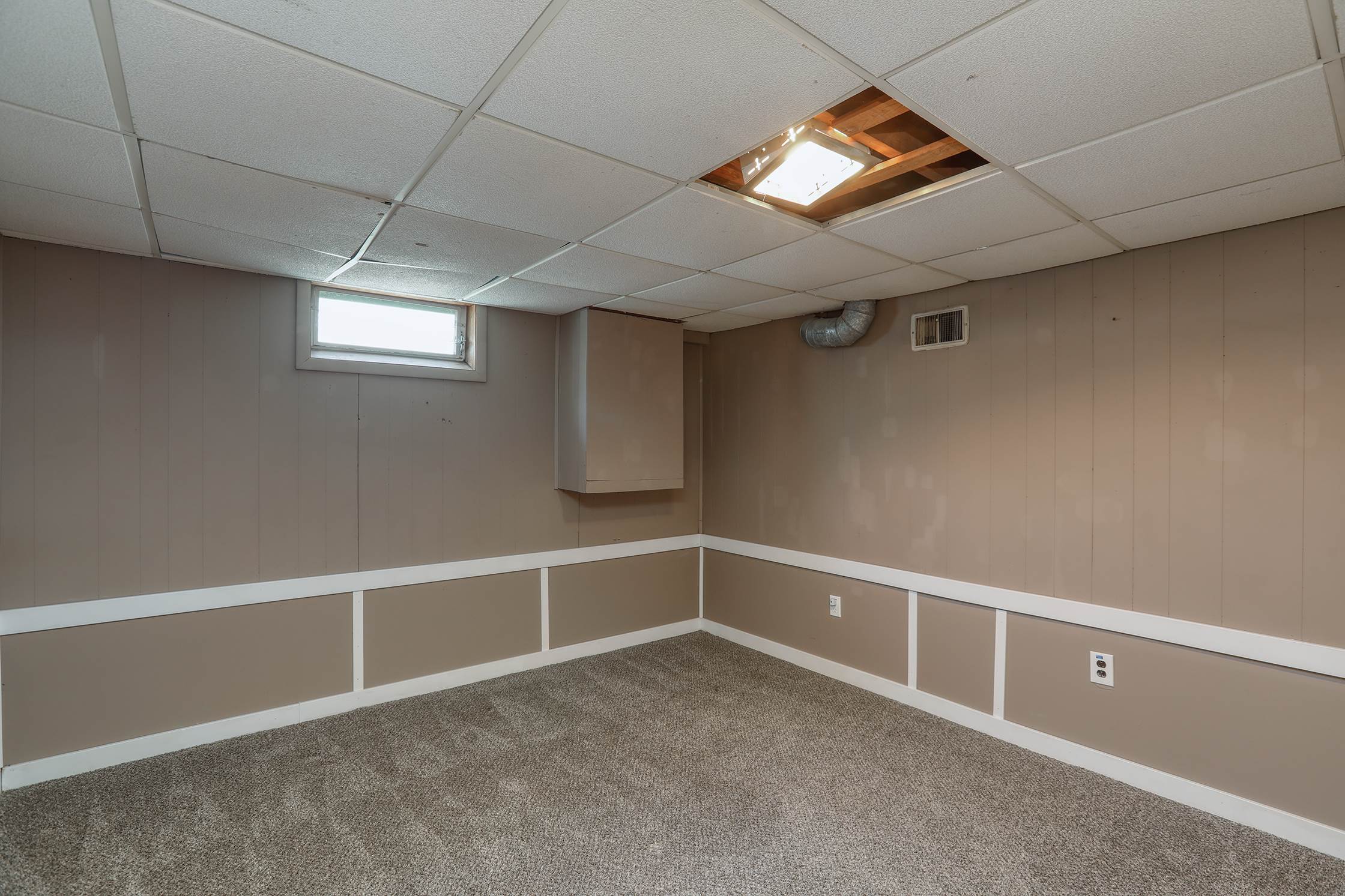 183 Franklyn Road, Ewing, NJ 08628