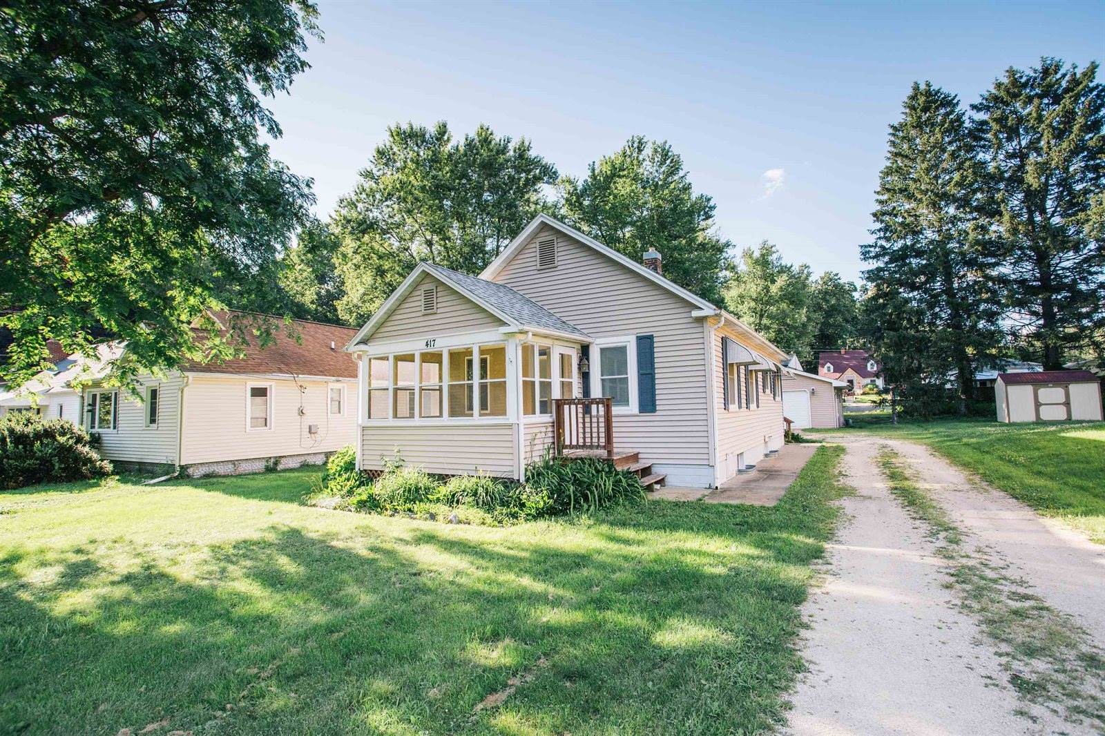 417 Buchanan Street, Black River Falls, WI 54615