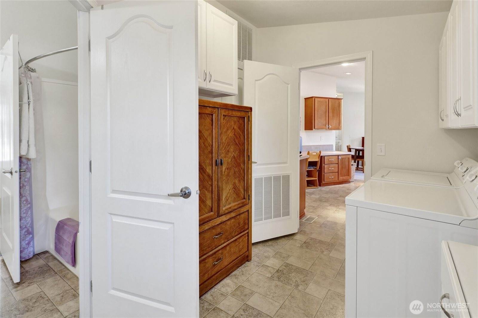 6350 Portal Way, #64, Ferndale, WA 98248